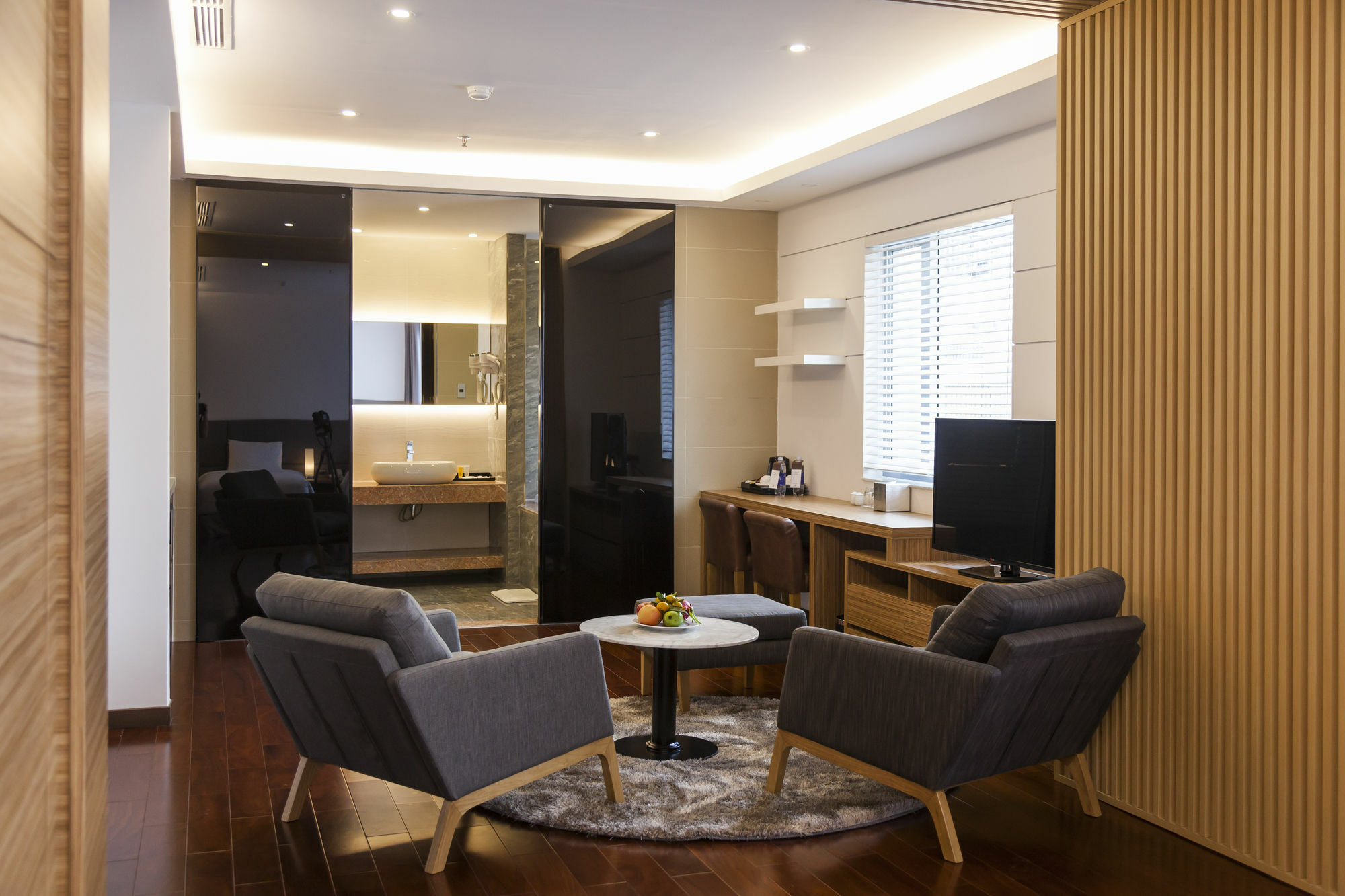 Charm Suite Residence Saigon Ho Chi Minh City Exterior photo